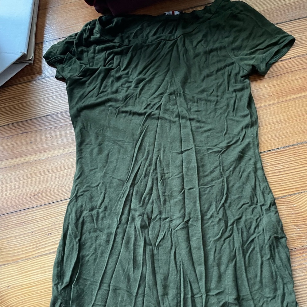 Green Tshirt Midi Dress. Sides are slit. Small.